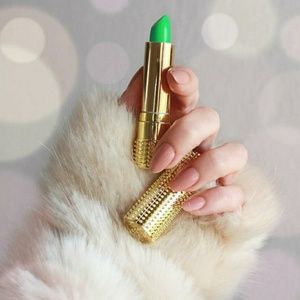 Retro Magic Lipstick